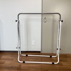 低学年用鉄棒【町田市再生家具】　1116の画像