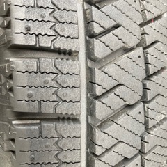 ブリヂストン VRX2 175/70R14 スタッドレスタイヤホイールセットの画像