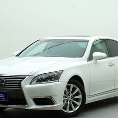 🤩自社ローン🤗国産高級セダン入庫！レクサスＬＳ！！の画像