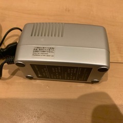 海外旅行用 電源変圧器 カシムラ トラベルインバーター 75W TI-75の画像