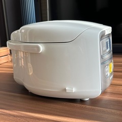 タイガー 炊飯器3合炊きの画像