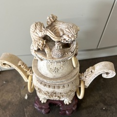 彫刻香炉の画像