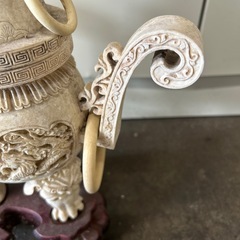 彫刻香炉の画像
