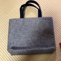 2個スヌーピーカバンの画像