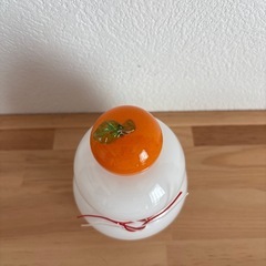 鏡もちのガラスの置物の画像