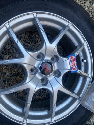 【冬用SUVタイヤ】ダンロップ WINTER MAXX WM02  225/60-17 99Q フォレスター、アルファード、ベルファイヤ