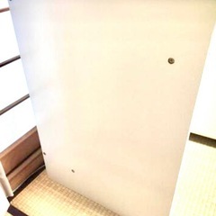 ホワイトデスク 3引き出し （３段チェストキャスター付きおまけ）現地引き取り限定の画像