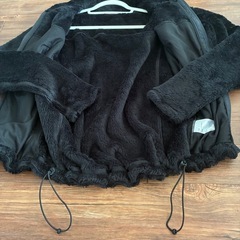 Lowe Alpine レディース　フリースジャケット 黒の画像