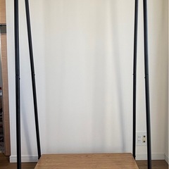 【シンプルおしゃれ】ハンガーラックの画像