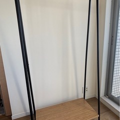 【シンプルおしゃれ】ハンガーラックの画像