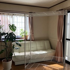 ハンガーラック　ホワイトの画像