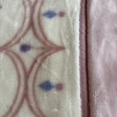 可愛い柄のダブルサイズ毛布の画像