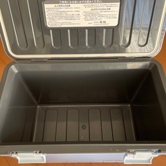 ★受渡待ち★11月末処分！中古品クーラーboxの画像