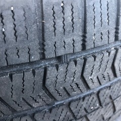 195/60r16 VRX2 スタッドレスの画像