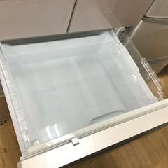 【トレファク神戸新長田店 買取/販売】取りに来られる方限定！MITSUBISHIの6ドア冷蔵庫2017年製のご紹介です！の画像