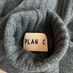 1回着用　プランシー　ニット　セーター　タートル　バイカラー　バックボタン　Sの画像