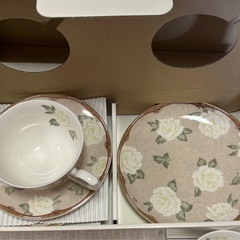 ティーカップとケーキ皿セット(2客)の画像