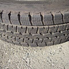 スタッドレスタイヤホイール 145R12 6PR 4本セット ダンロップ ウインターマックス 軽トラック 軽バン 軽自動車 早く見に来た物勝ち 引き取り限定の画像