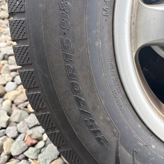 TOYOスタッドレスT30エクストレイル等の画像