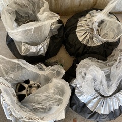 ブリヂストン　スタッドレスタイヤの画像