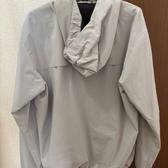 GU パーカーの画像