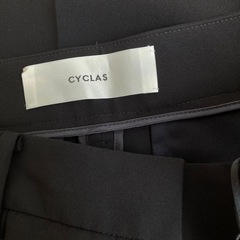 新品　シクラス　パンツ　スラックス　ブラック　36 S クロップド　黒の画像