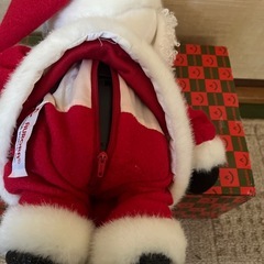 踊るサンタクロースの画像