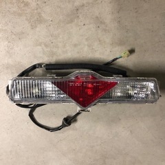 86ZN6後期純正バックランプ
の画像