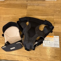 新生児から使用出来るコンビ抱っこ紐セット の画像