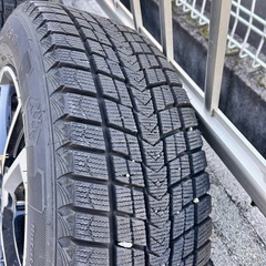 225/60R17スタッドレス、ホイールセットの画像