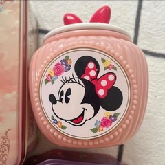 ディズニー 空き缶セット ディズニーランド シー 公式 お菓子 お土産 ケースの画像