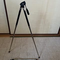 カメラの三脚の画像