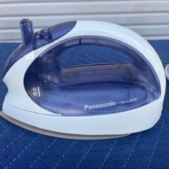 Panasonic コードレススチームアイロン CaRuRuの画像