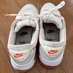 NIKE AIR MAX スニーカー27.5㎝の画像