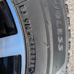 195/65/15取付ナット付アルミホィールの画像