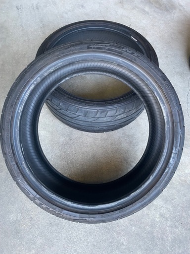 ニットー　ヨコハマ　225\35r19 各2本