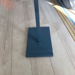 ダイソン掃除機スタンドの画像