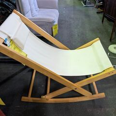 ジャングル和泉大型良品館　　折りたたみロッキングチェア　家具　リビング　和泉市　【R253】の画像