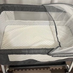 【新品】ベビーベッド    赤ちゃん　新生児の画像