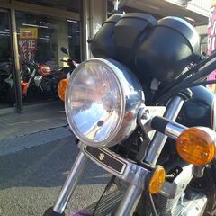 NO.5577　ＧＮ１２５－２Ｆ　空冷４サイクル単気筒エンジン　ブラック　☆彡の画像