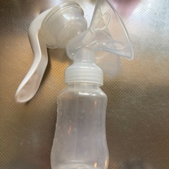 エンジェルケア 手動
搾乳器の画像