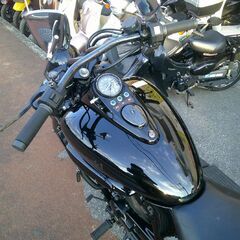 NO.5578　カワサキ　エリミネーター２５０Ｖ　水冷４サイクルＶツインエンジン　ブラック☆彡の画像