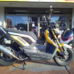 NO.5580　ズーマーＸ（ＺＯＯＭＥＲーＸ）　水冷４サイクルエンジン　カスタムマフラー　タンデムバー　イエロー　☆彡の画像