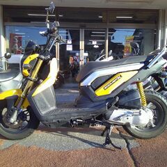 NO.5580　ズーマーＸ（ＺＯＯＭＥＲーＸ）　水冷４サイクルエンジン　カスタムマフラー　タンデムバー　イエロー　☆彡の画像