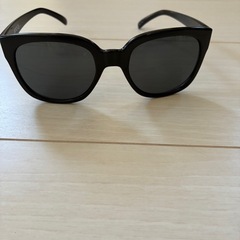 　受け渡し予定決定　moussy サングラスの画像