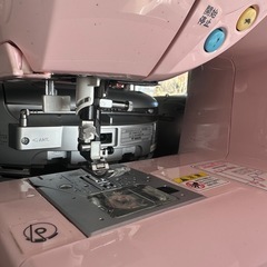 【JAGUARジャガー コンピューターミシン CD-2204MP 付属品あり】の画像