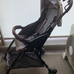 Pigeon ピジョン 超軽量ベビーカー Bingle ビングル BB1 グレーの画像