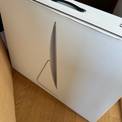 iMac 27インチの空箱の画像