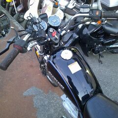 NO.5579　ＧＮ１２５Ｈ　空冷４サイクル単気筒エンジン　ギヤポジションインジケーター　リヤボックス付き　ブラック　☆彡の画像