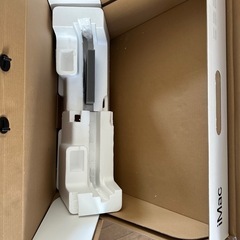 iMac 27インチの空箱の画像